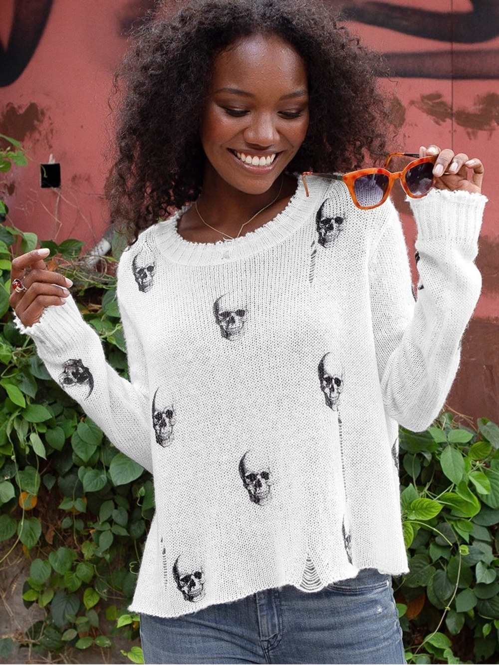 Wooden Ships Cream Distressed Skull Lightweight Sweater Size S/M